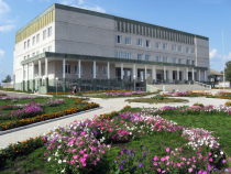 Районный дворец культуры "Зори Кизнера"